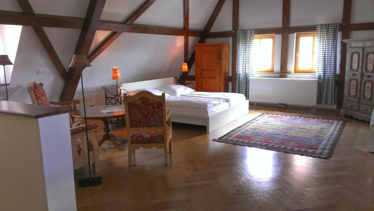 ホテルGastehaus Im Weingut Schloss Proschwitz マイセン エクステリア 写真